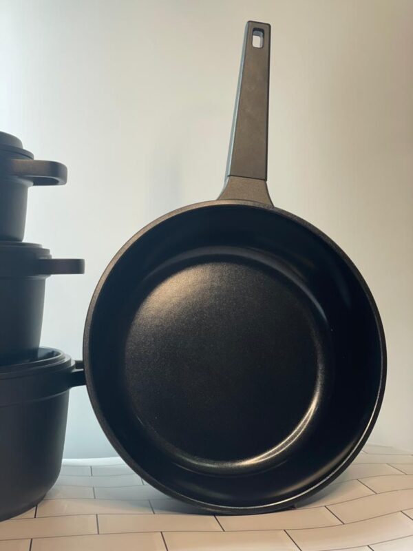 WhatsApp Image 2024-11-11 at 08.28.05_7e0c7272 Germany Cookware Set