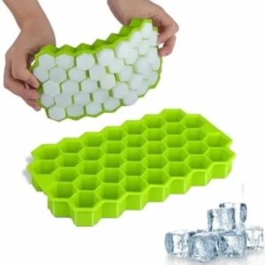 Ice cube maker