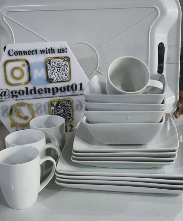 Stoneware dinner set